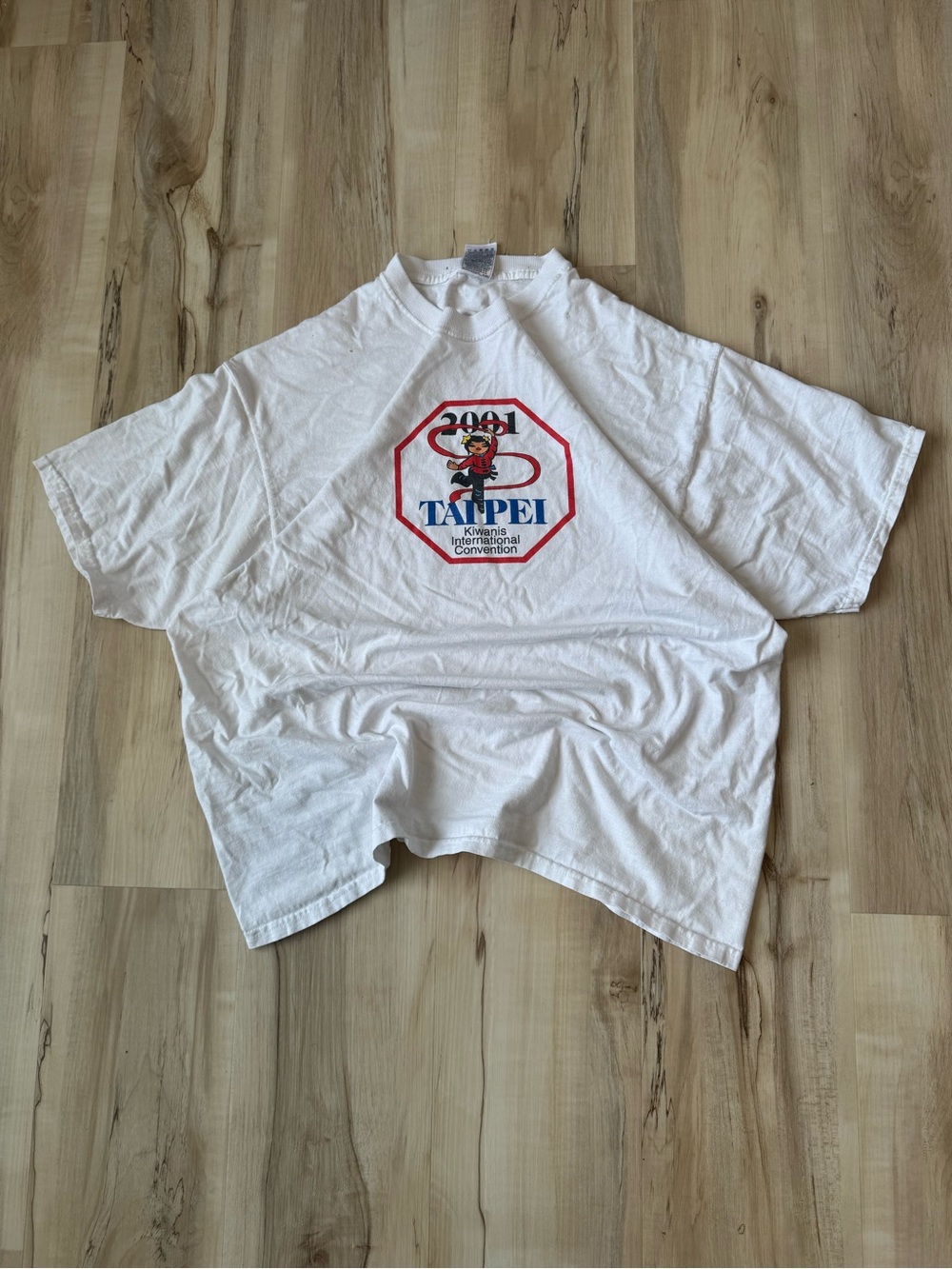 Vintage Taipei 2001 Graphic Tee - White